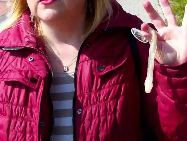 Strassen Spermawalk