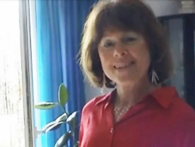 Ficken in Rock und Bluse ...
