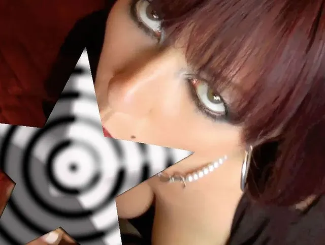 Cumshot- Genüssliches Blasen mit rotem Lippenstift