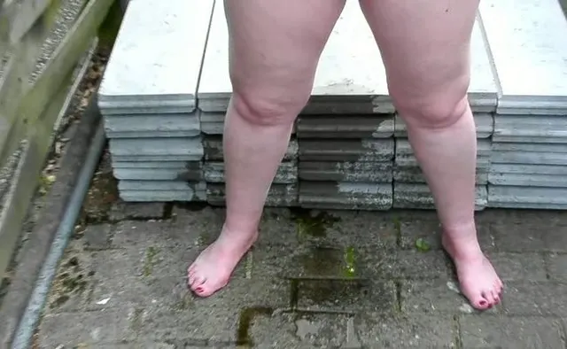 Draussen pissen