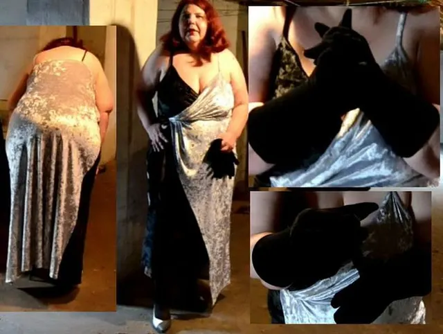 Samtkleid und Samthandschuhe