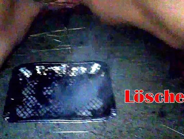 FRECH den Grill ausgepisst