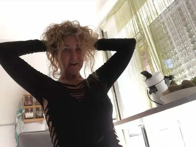 WENN ICH DIR EINEN WUNSCH ERFÜLLE!!! HAND AND BLOWJOB MIT HAPPY END...