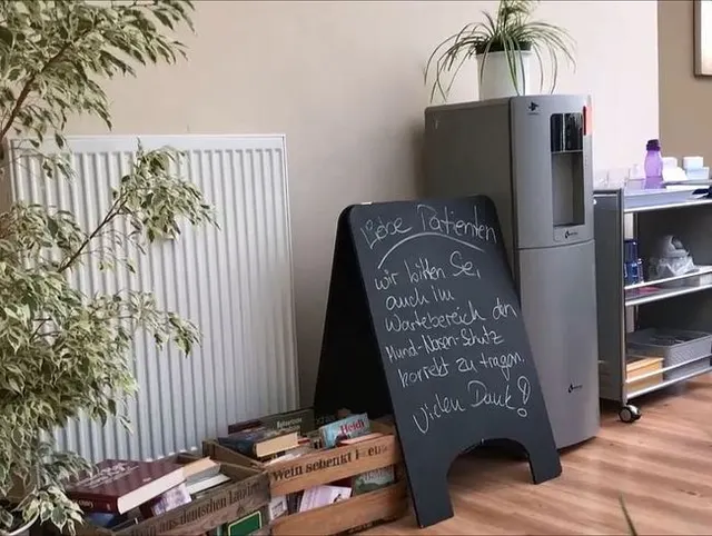 NACH THERAPEUTISCHER MASSAGE EINFACH NUR NOCH SCHWANZGEIL!!! OB ER AHNT WAS ICH DANACH MIT MIR MACHE