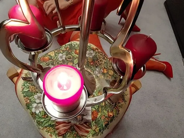 Am 2. Advent am Lichterkranz mich gefickt