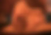 Eve Worships Farrah's Feet Part I