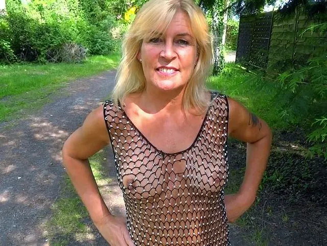 Walk im Netzkleid