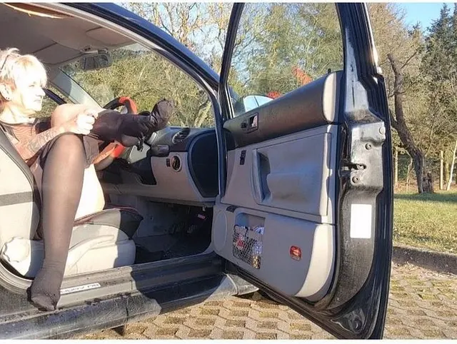 Druck ablassen auf dem Parkplatz