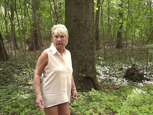 Mal kurz in den Wald gepisst
