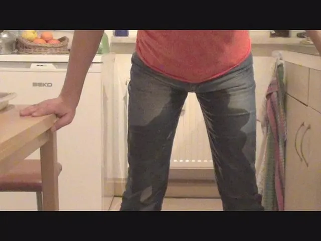 In die Jeans gepisst