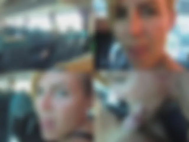 Mitten im Reisebus entsaftet
