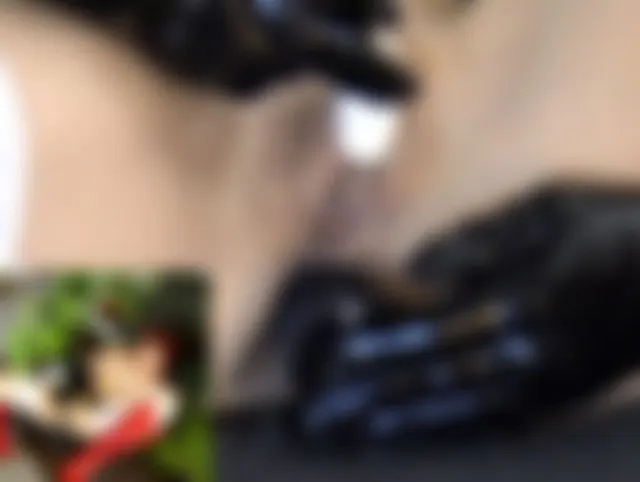 Vibr.-ei für die Fotze Dildo für den Arsch