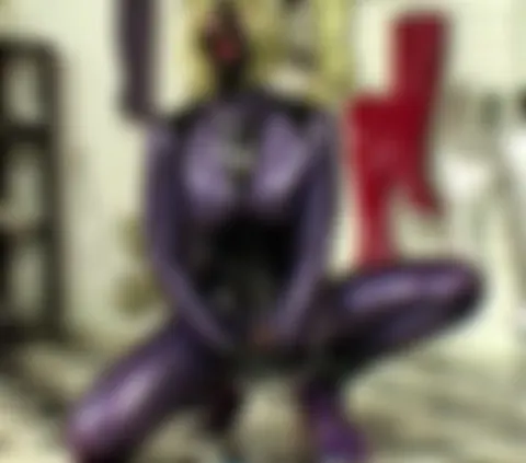 Latexweib squirtet