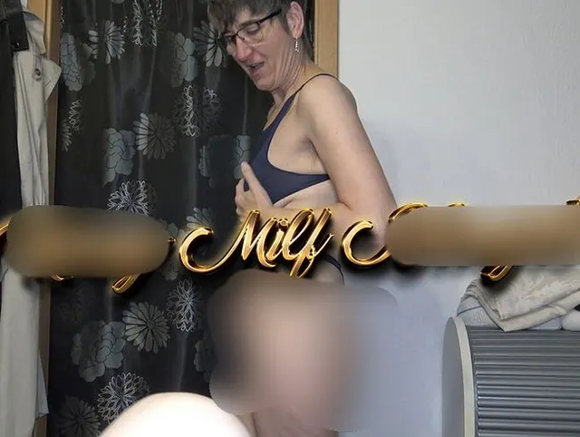 Horny Milf Blowjob