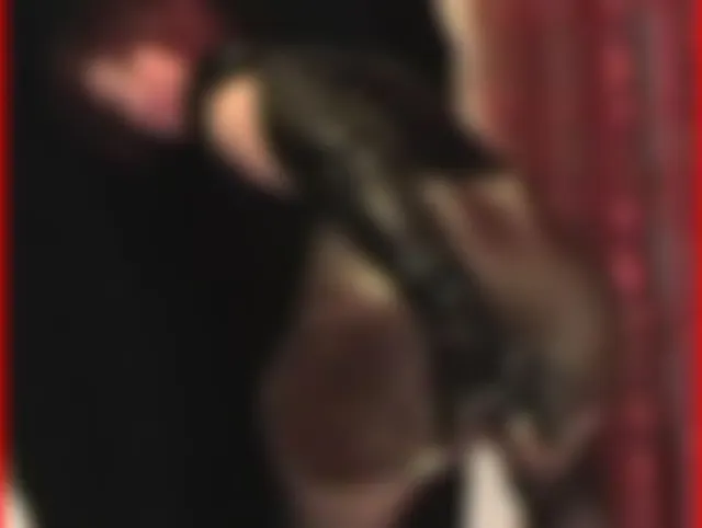 Schieb dir deine Finger in den Arsch Dirty Talk Sex Domina
