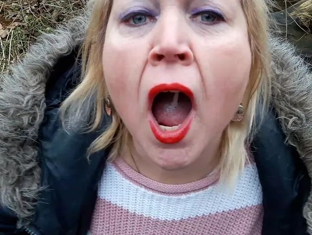 Wichsanweisung im Wald - POV
