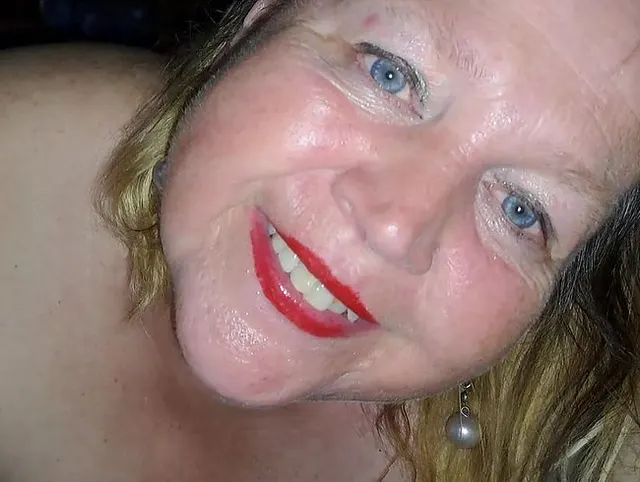 Milf Blowjob mit Genuss