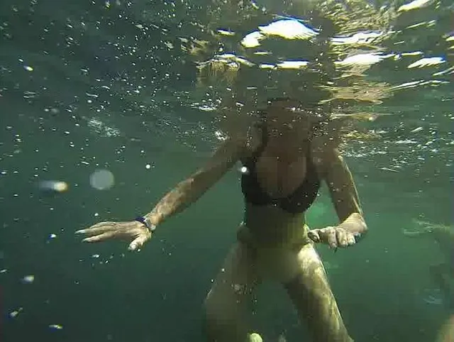 komm zu mir in´s wasser  . . .