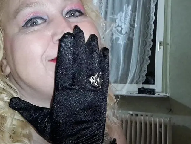 Entsaftung mit Handschuh