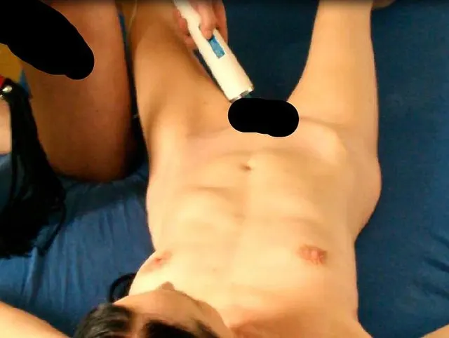 MIT MAGIC WAND GEQUÄLT