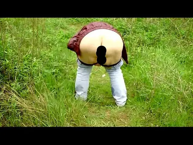 Blondchen pisst