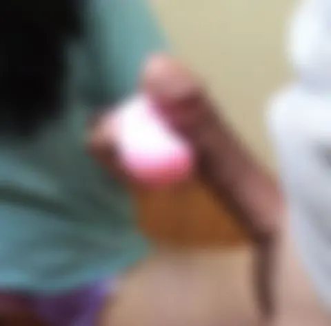 Handjob mit Vibrator